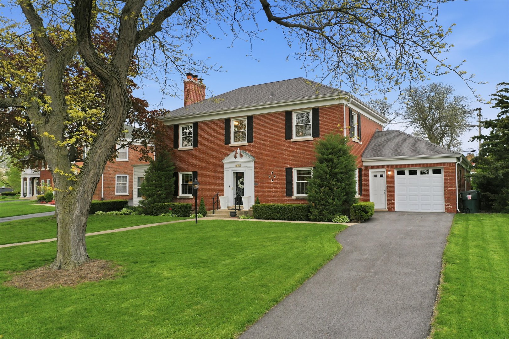 213 Country Club Road, Chicago Heights, IL