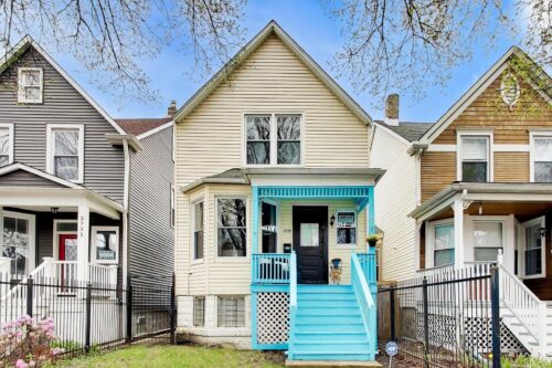 3735 W Palmer Street, Chicago, IL