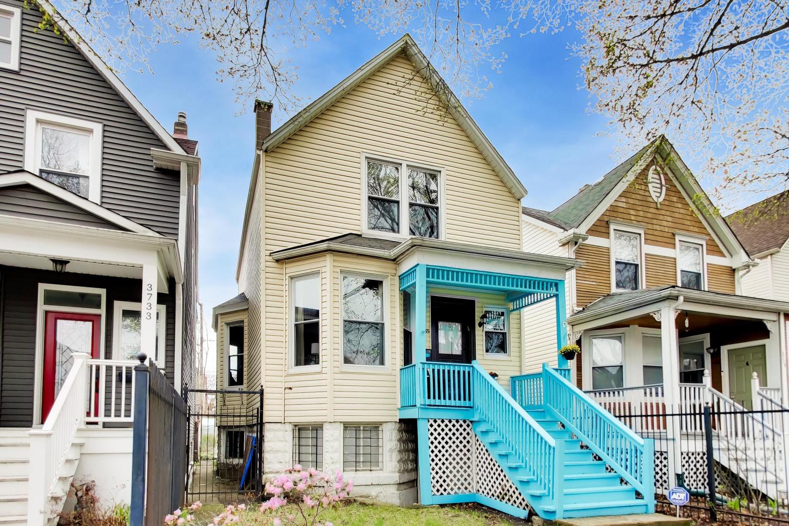 3735 W Palmer Street, Chicago, IL