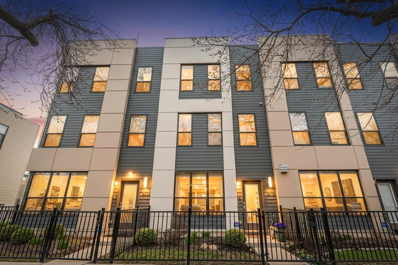 3117 N Karlov Avenue, Chicago, IL