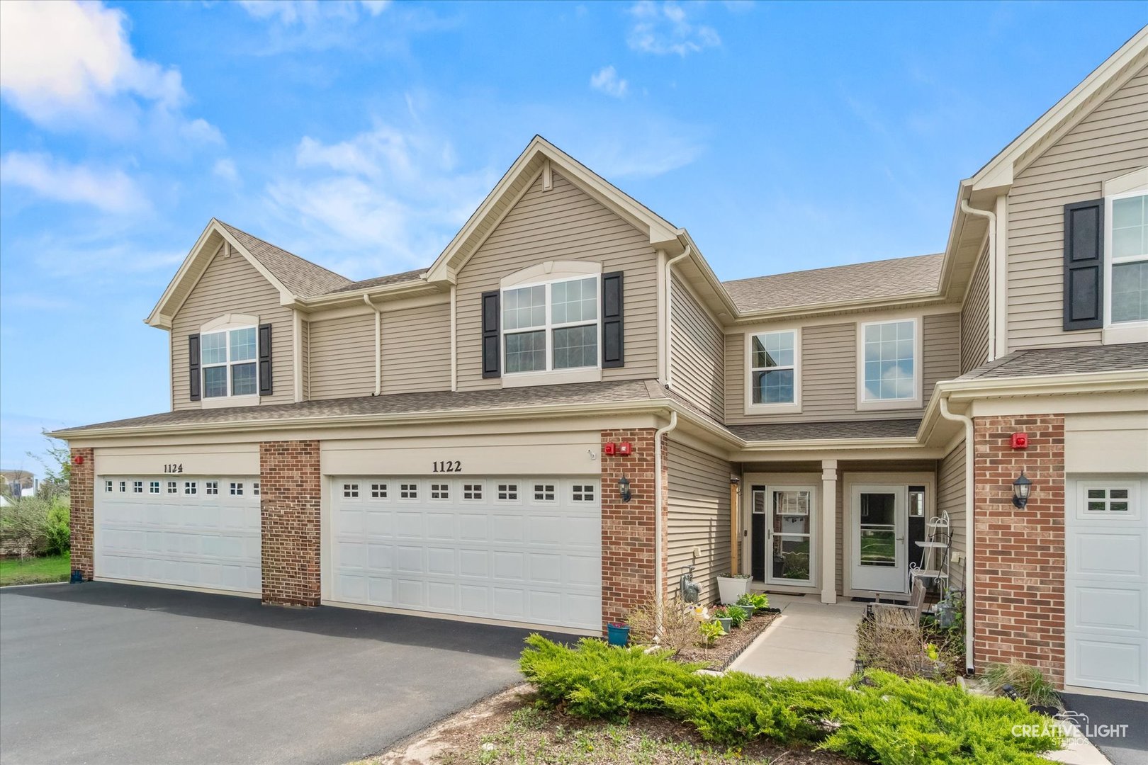 1122 Goldfinch Avenue, Yorkville, IL