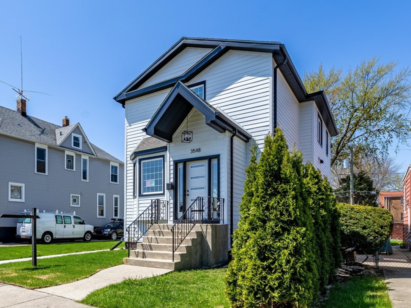 3548 Clinton Avenue, Berwyn, IL