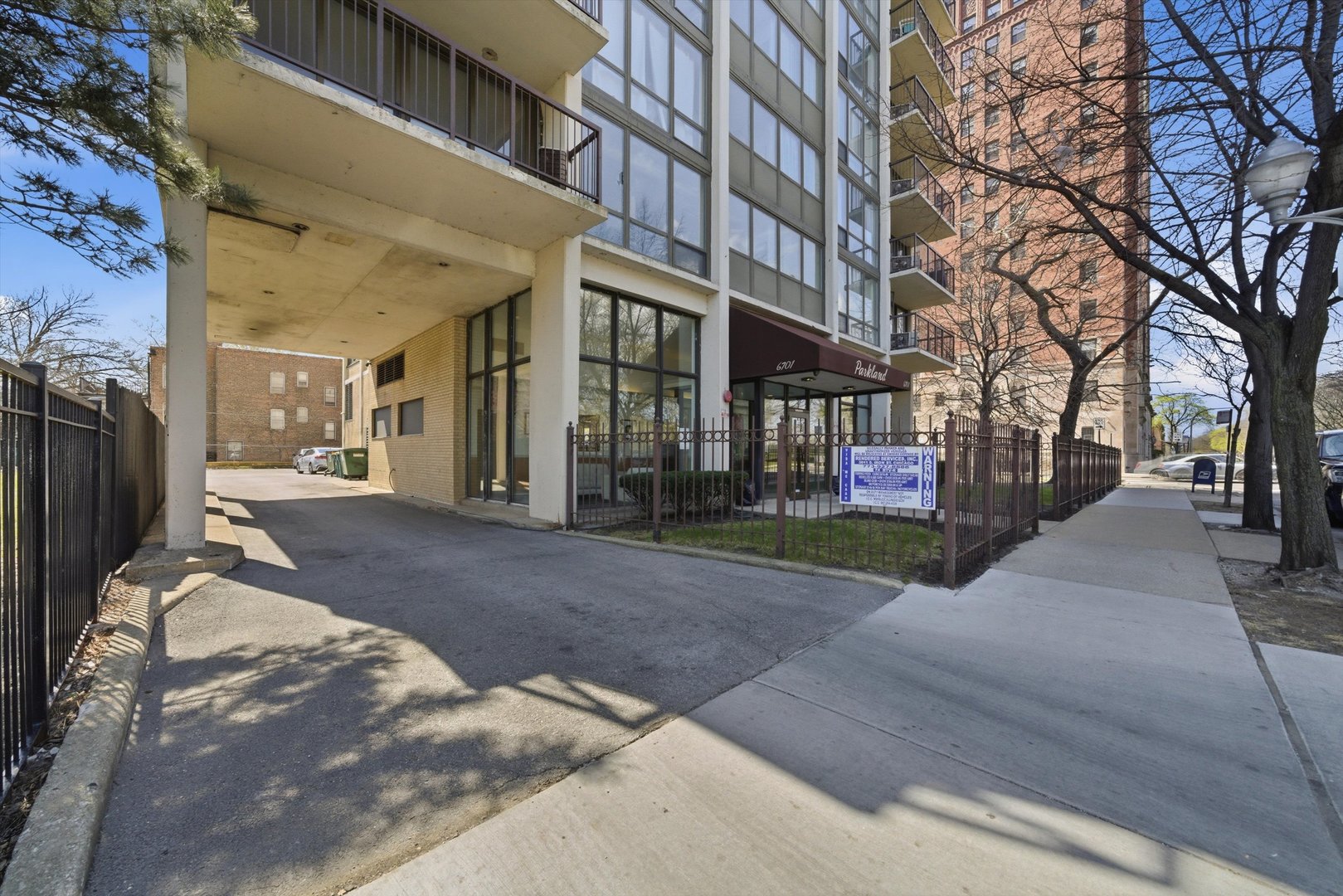 6701 S Crandon Avenue #8C, Chicago, IL