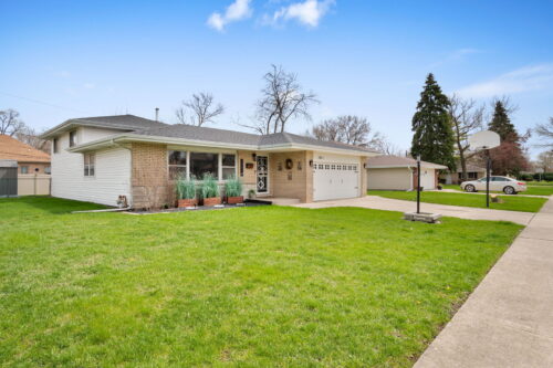 16811 Louis Court, South Holland, IL