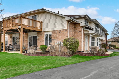 8434 Kirby Drive, Tinley Park, IL