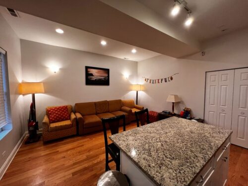 716 S Claremont Avenue, Chicago, IL