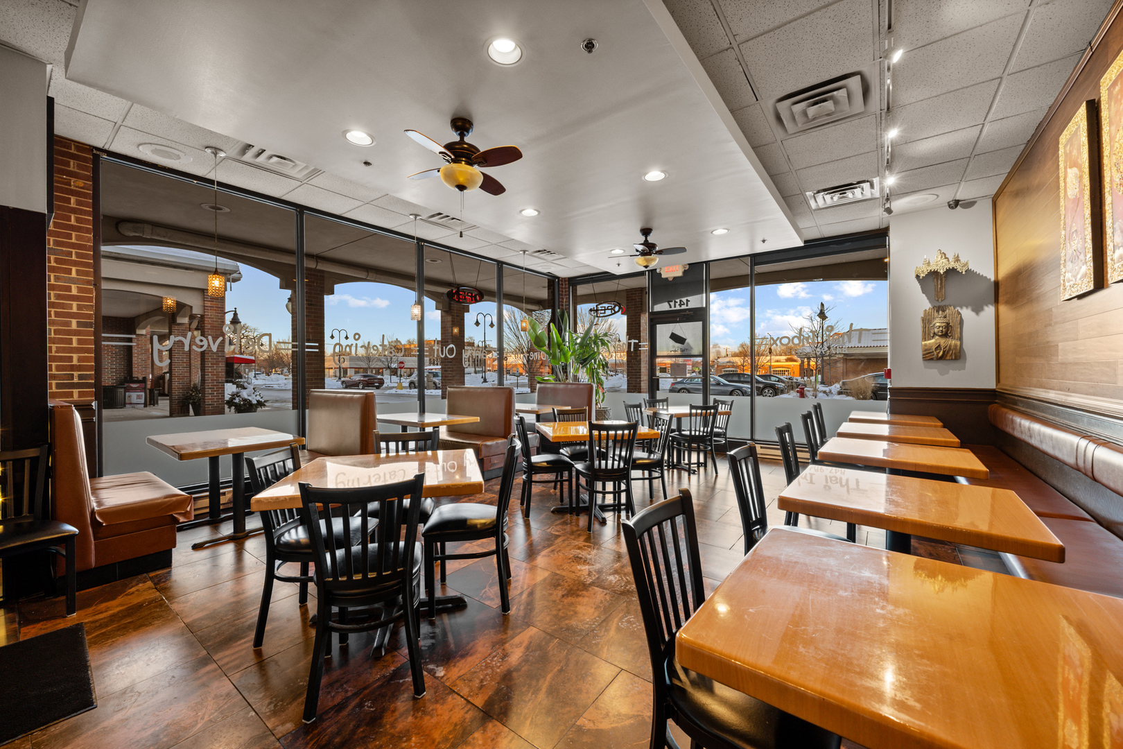 1417 Waukegan Road, Glenview, IL