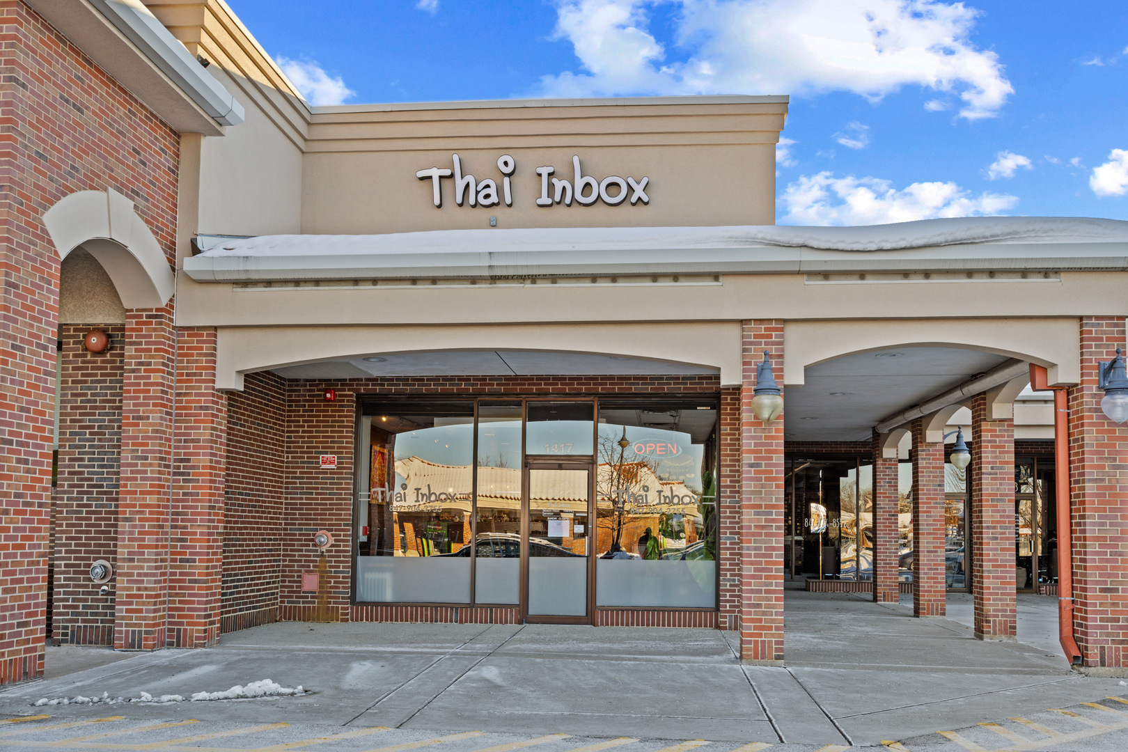 1417 Waukegan Road, Glenview, IL