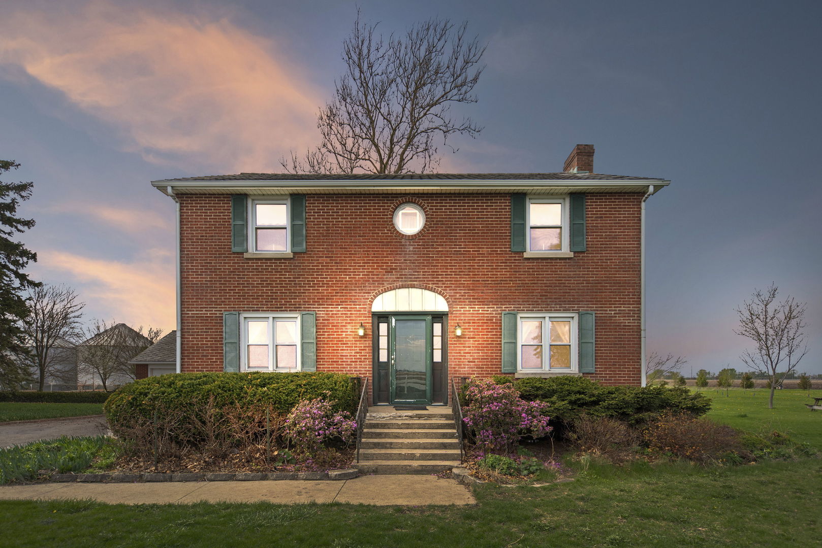 9458 N State Route 45/52, Manteno, IL