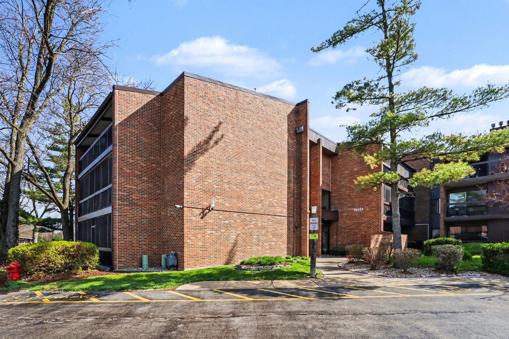 14501 CENTRAL Court #G2, Oak Forest, IL