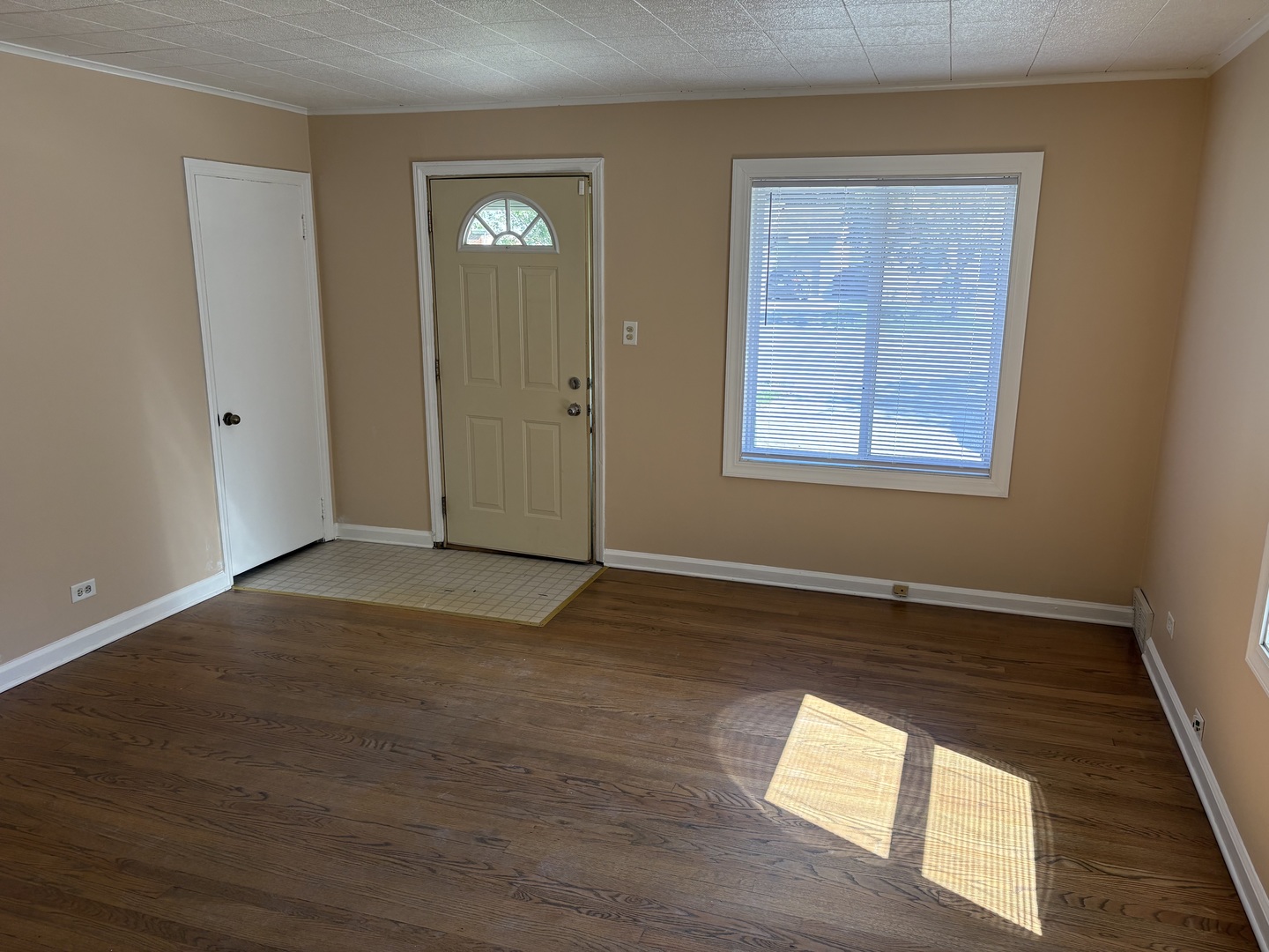 18512 Dixie Highway, Homewood, IL