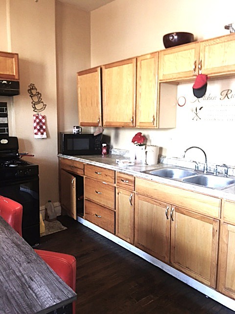 1607 S Sawyer Avenue, Chicago, IL