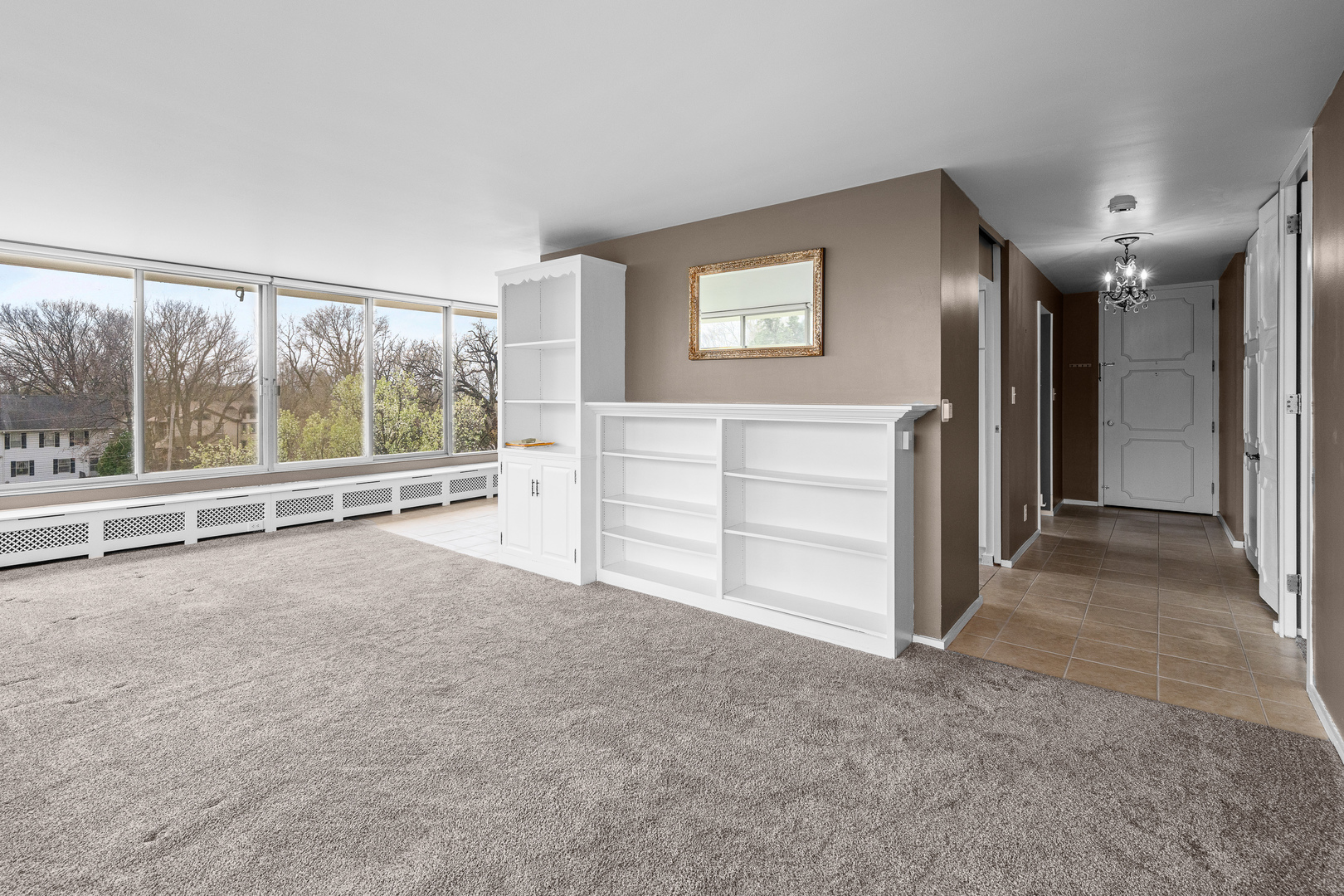 1337 21st Avenue #4D, Rock Island, IL