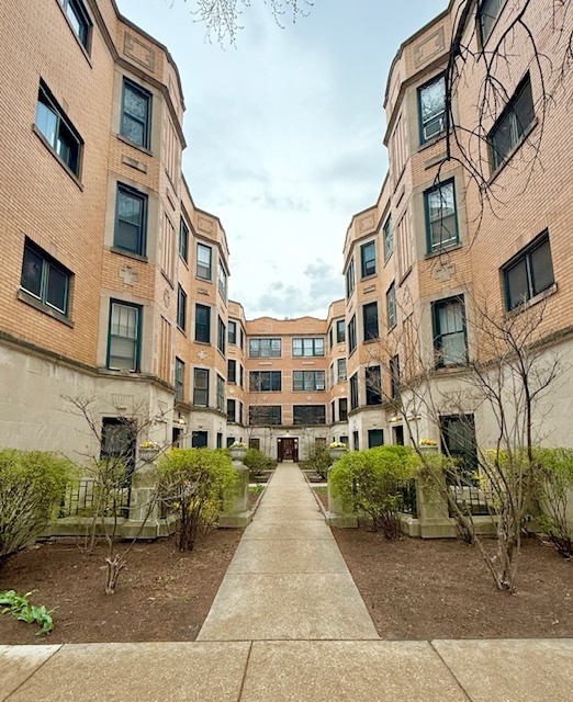 1217 W GRANVILLE Avenue #2B, Chicago, IL