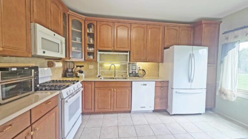 111 Autumn Court #111, Buffalo Grove, IL