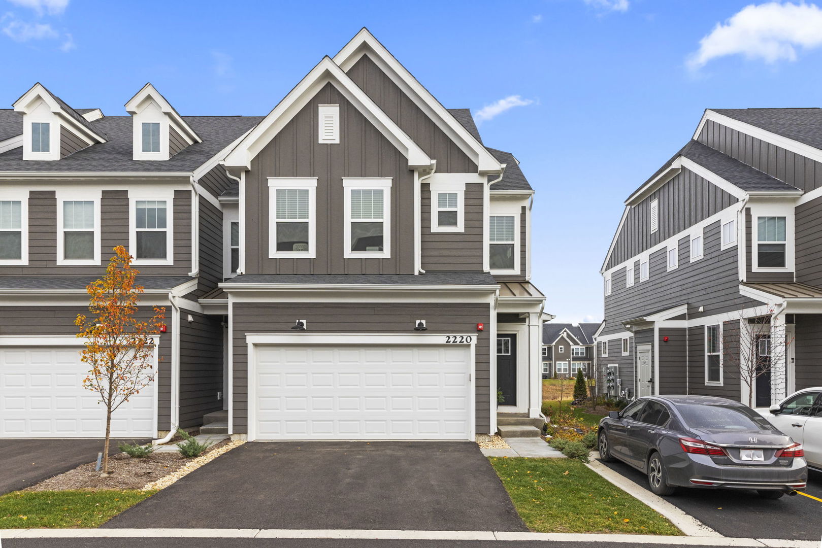 2220 Weatherbee Lane, Naperville, IL