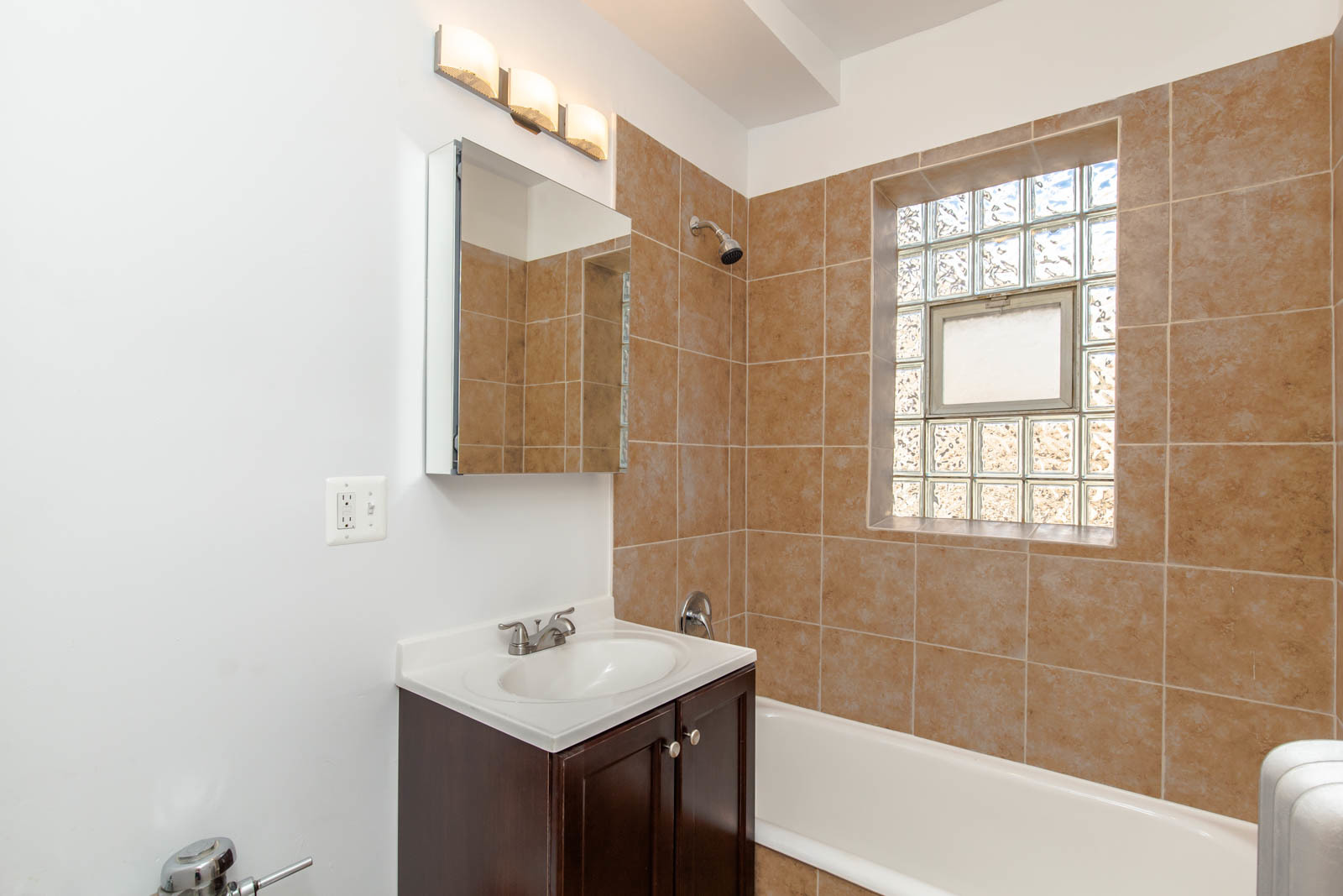 4957 N Albany Avenue #1, Chicago, IL