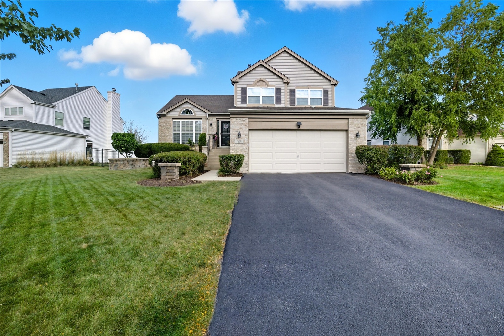 1600 Prairieview Boulevard, Bolingbrook, IL