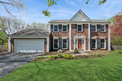 2209 Mecan Drive, Naperville, IL