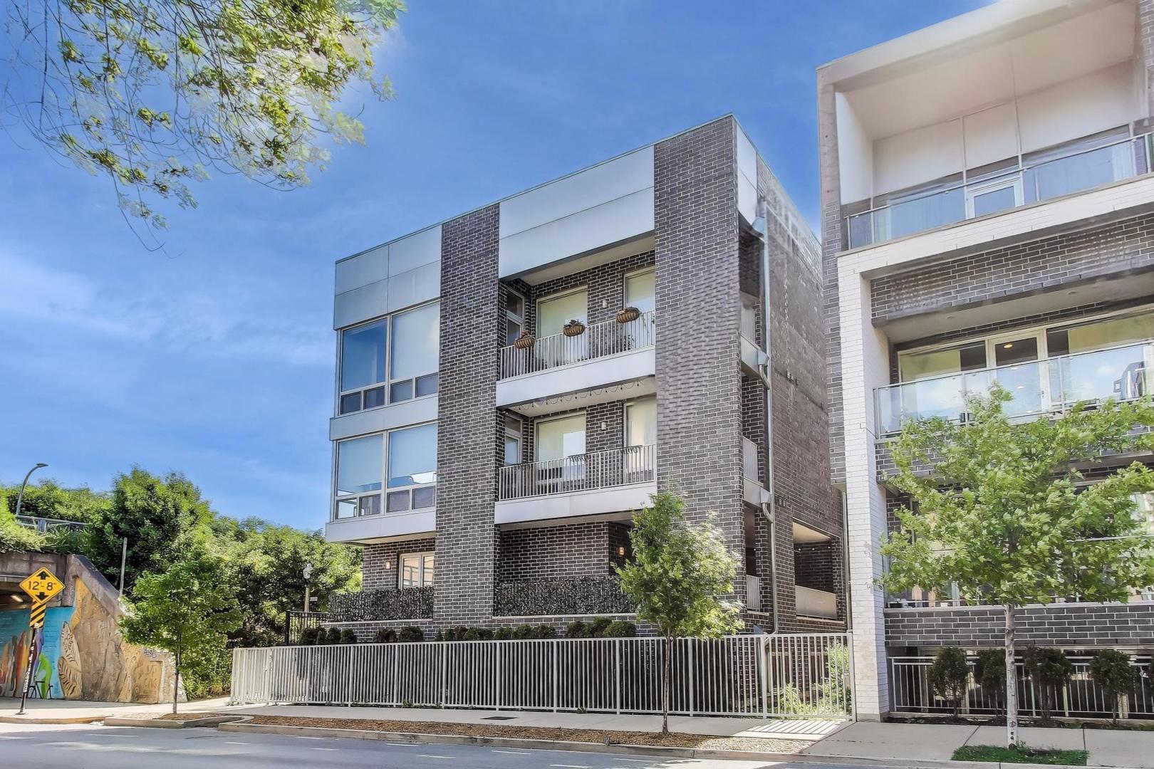 1800 N California Avenue #1E, Chicago, IL