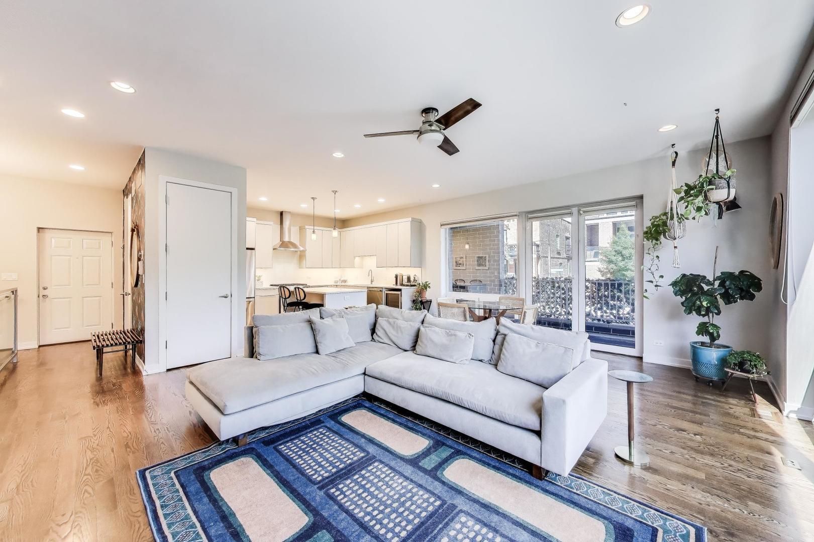 1800 N California Avenue #1E, Chicago, IL