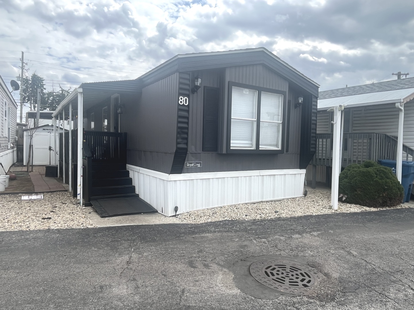 9001 S Cicero Avenue #80, Oak Lawn, IL