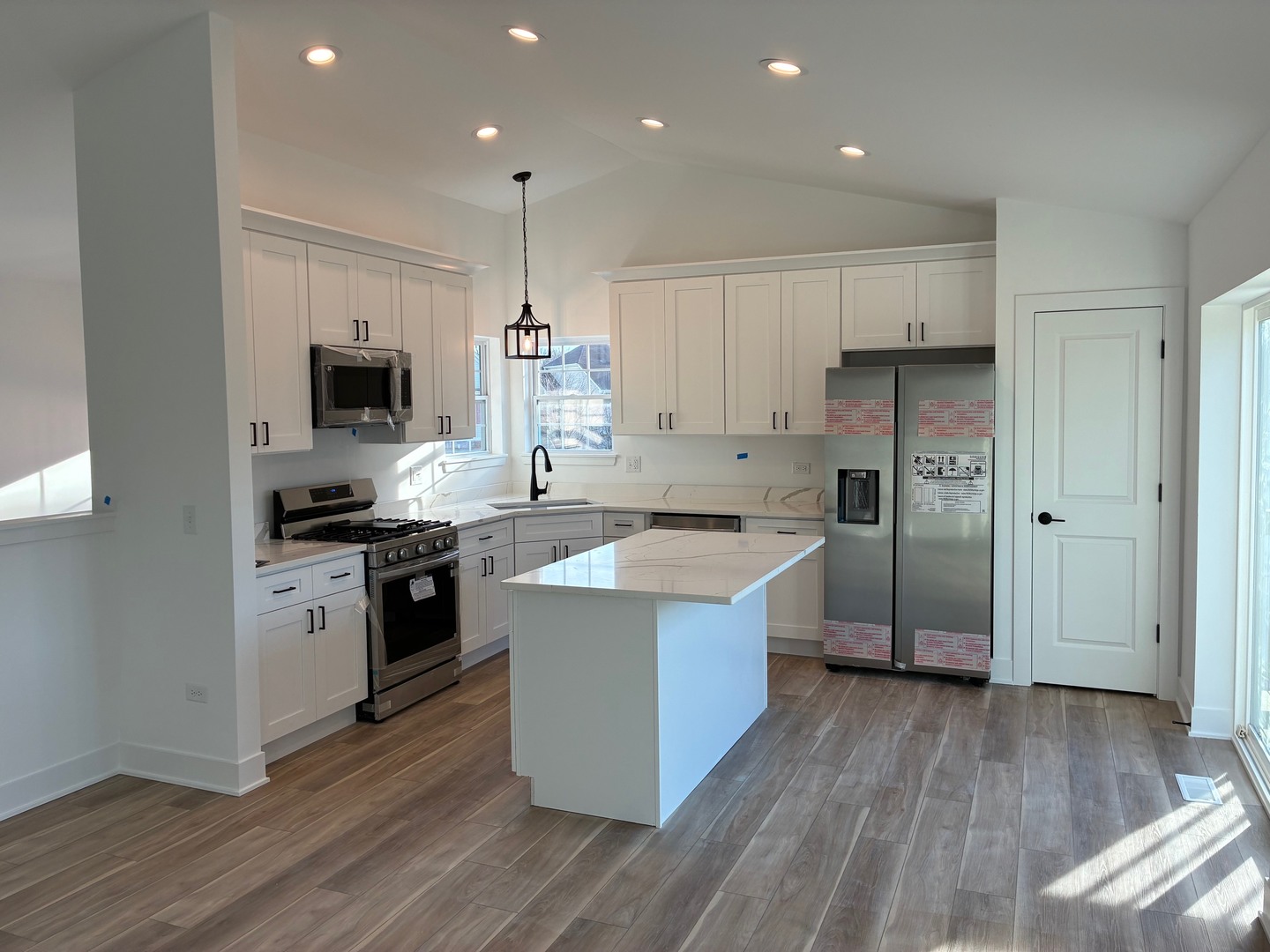 929 Saddle Ridge Drive, Joliet, IL