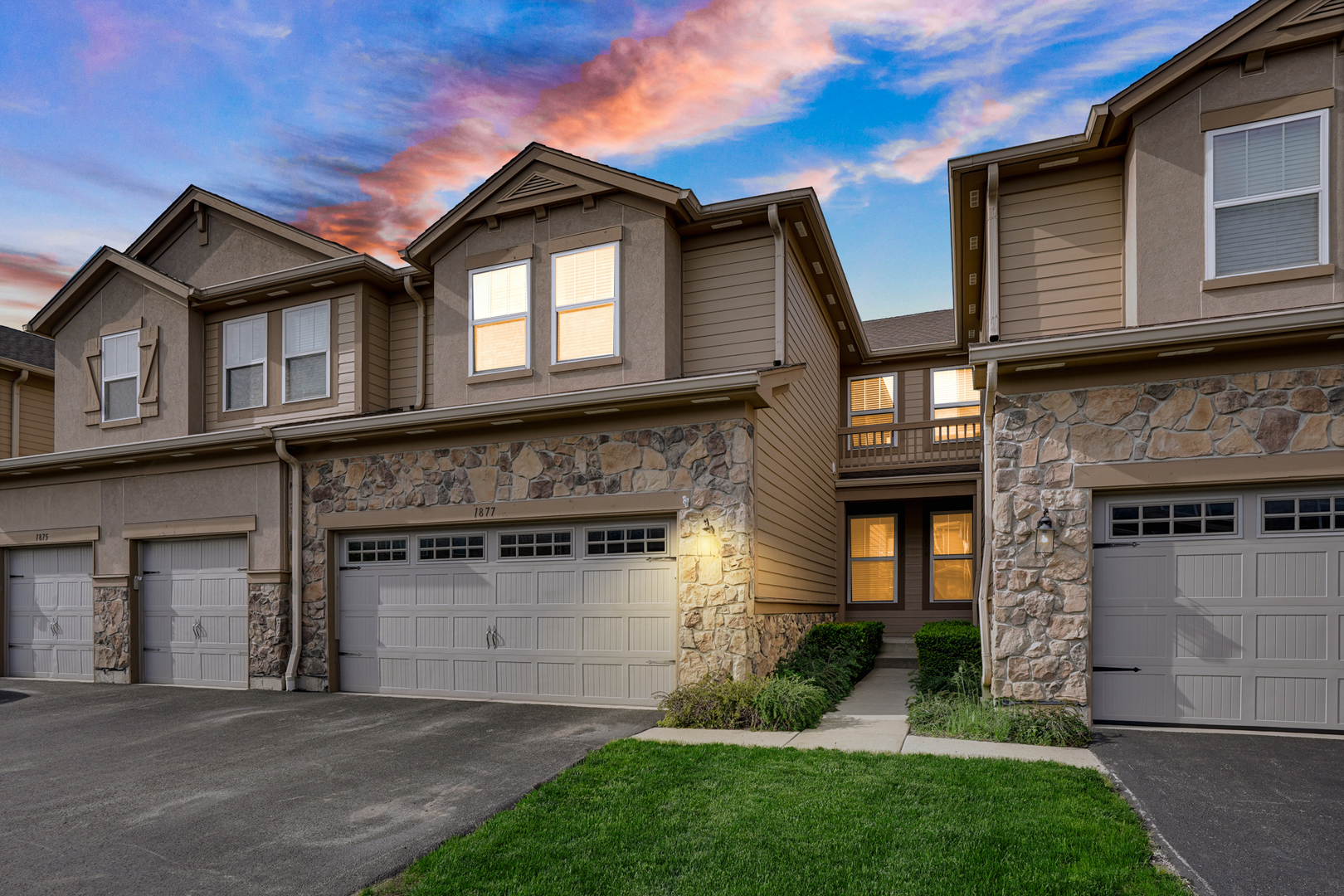 1877 CRENSHAW Circle #1877, Vernon Hills, IL