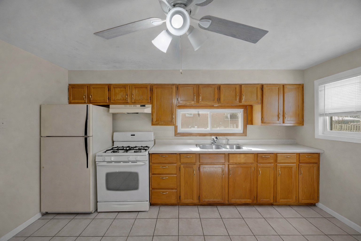 1336 Hirsch Avenue, Calumet City, IL