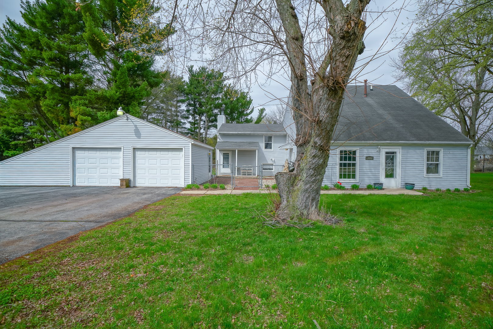 13802 Dorr Road, South Beloit, IL