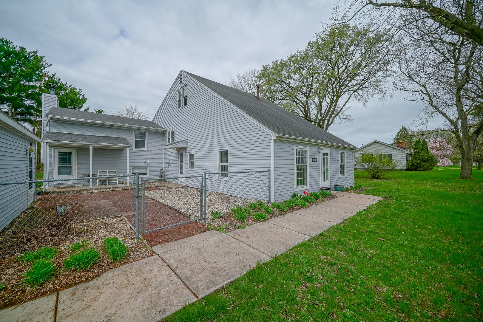 13802 Dorr Road, South Beloit, IL