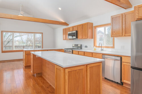 39763 N Rena Avenue, Antioch, IL