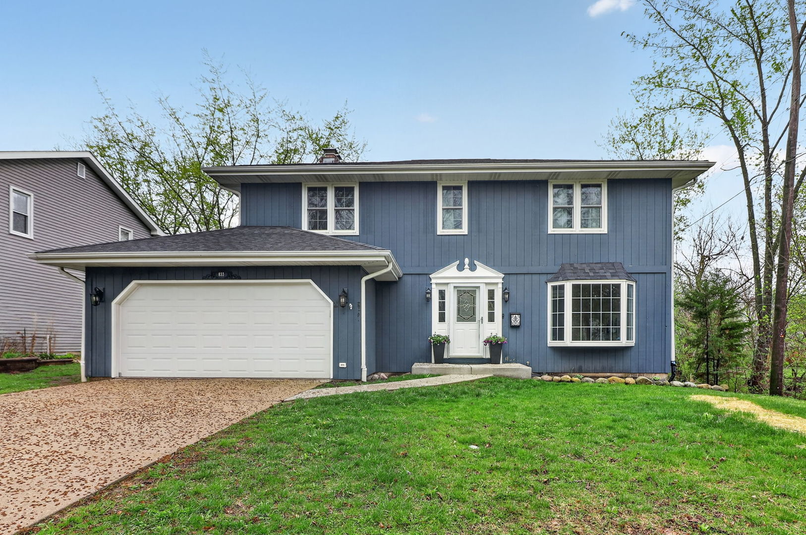 833 Brookside Drive, Bartlett, IL