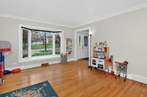 833 Brookside Drive, Bartlett, IL