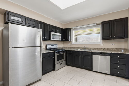 3 REVERE Court, Bolingbrook, IL