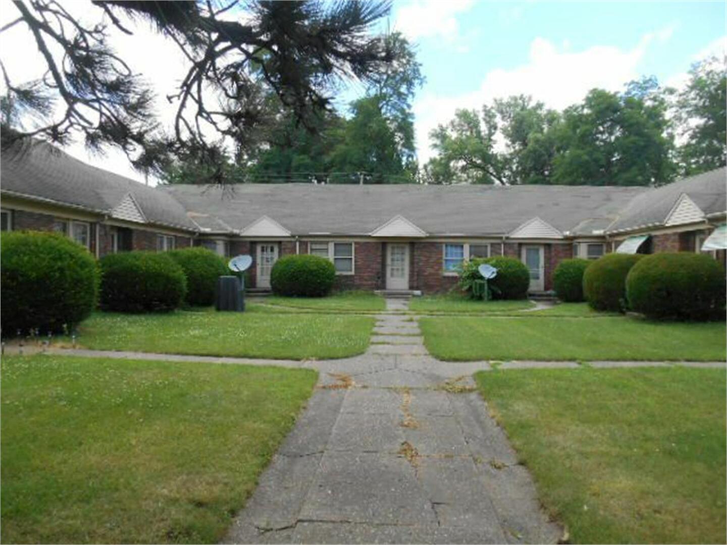 1728 E Locust Street #Y, Davenport, IA