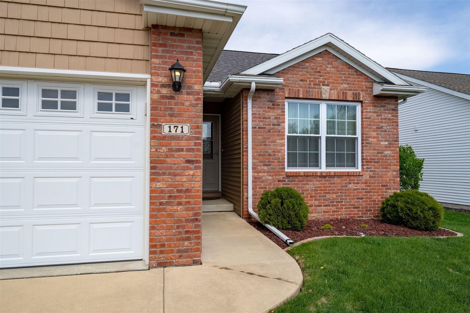 171 Eugene Drive, Normal, IL