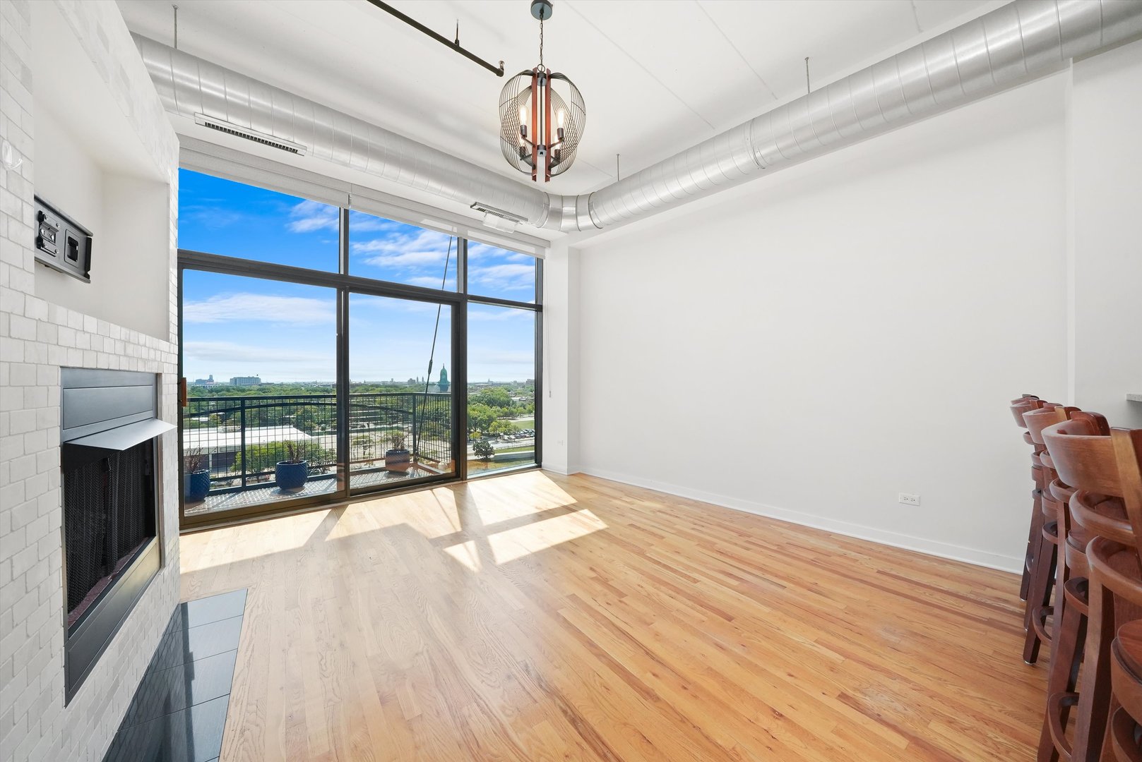 1224 W Van Buren Street #709, Chicago, IL