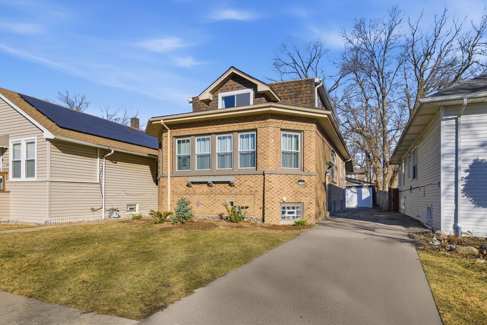 1929 S 3rd Avenue, Maywood, IL