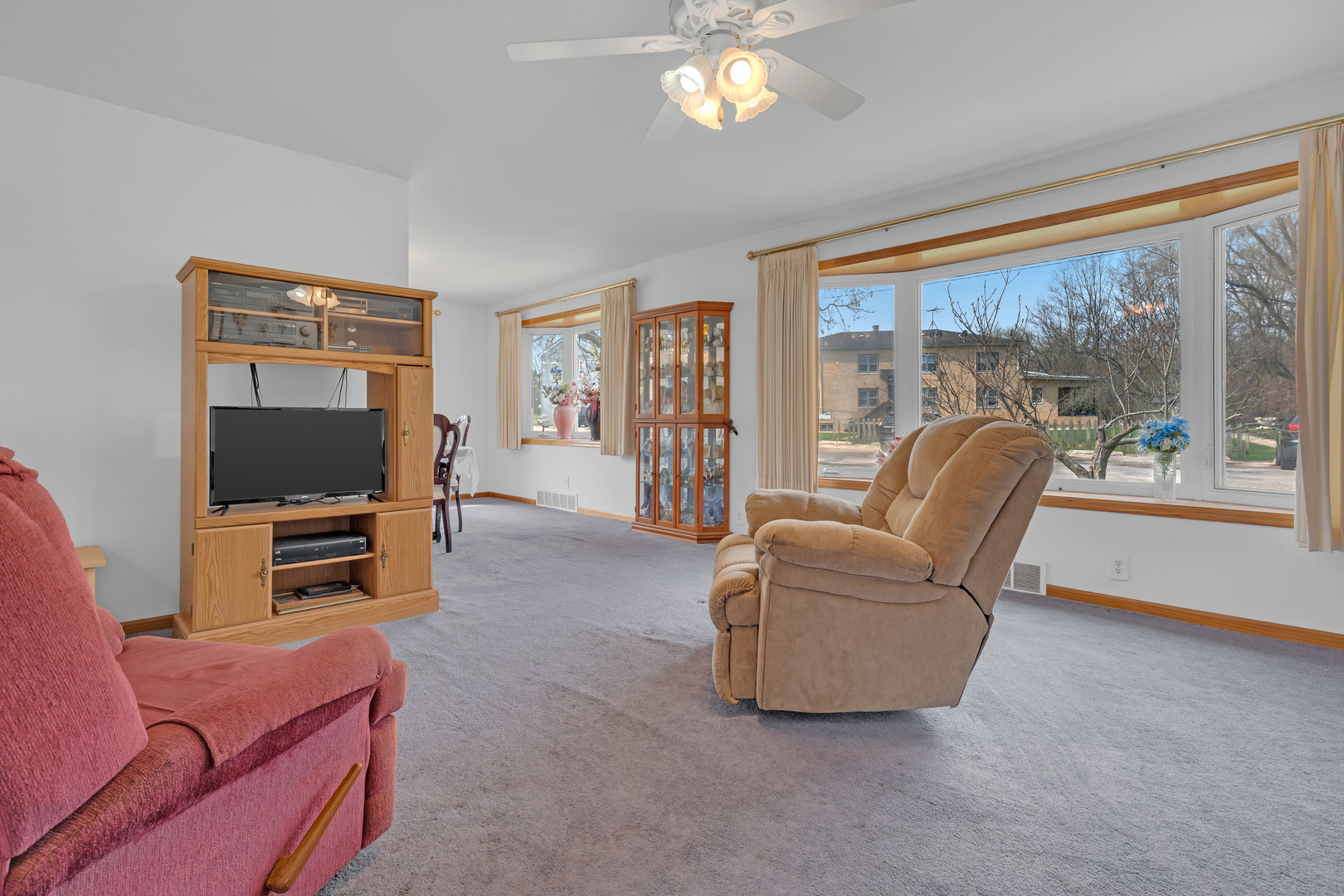 2 Davison Street, Joliet, IL