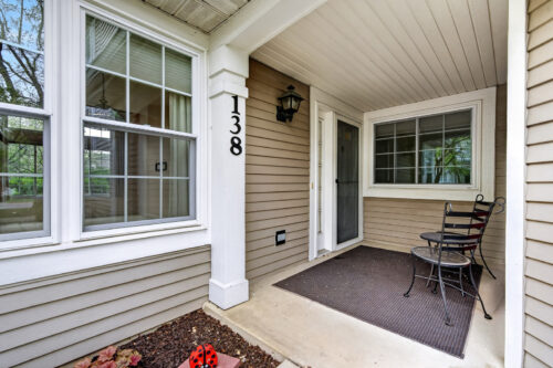 138 Concord Lane, Carol Stream, IL