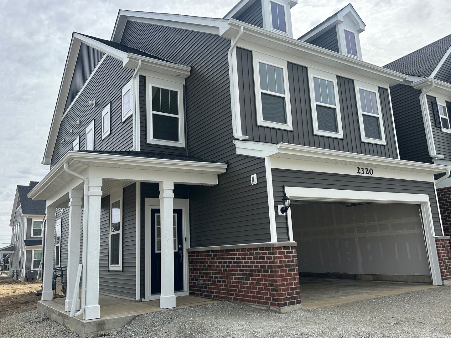 2320 Horseshoe Circles, Naperville, IL