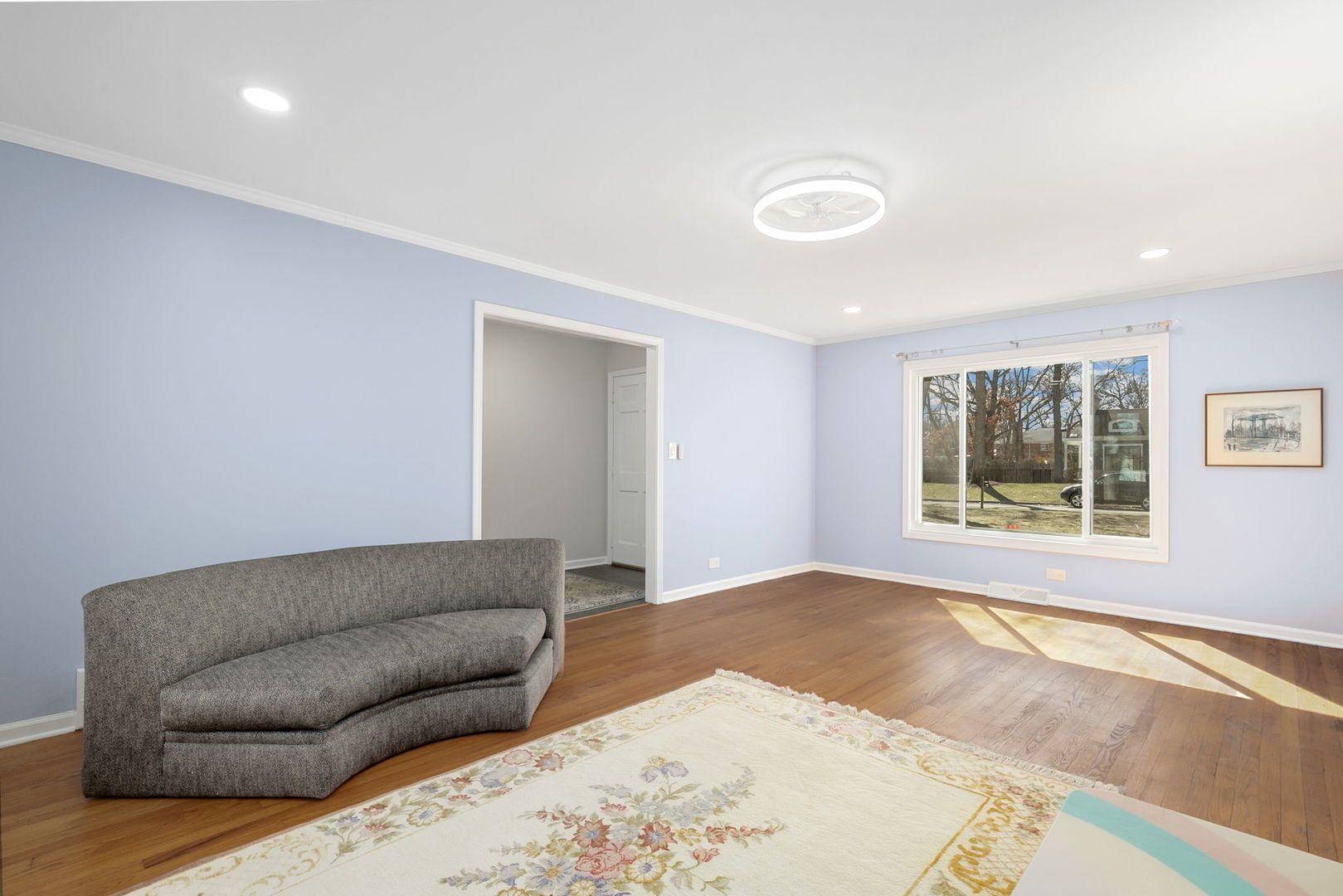 104 E Louis Avenue, Lake Forest, IL