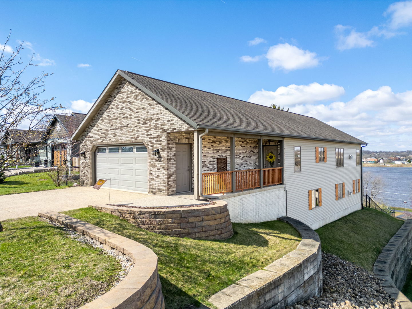 124 5th Street, Fulton, IL