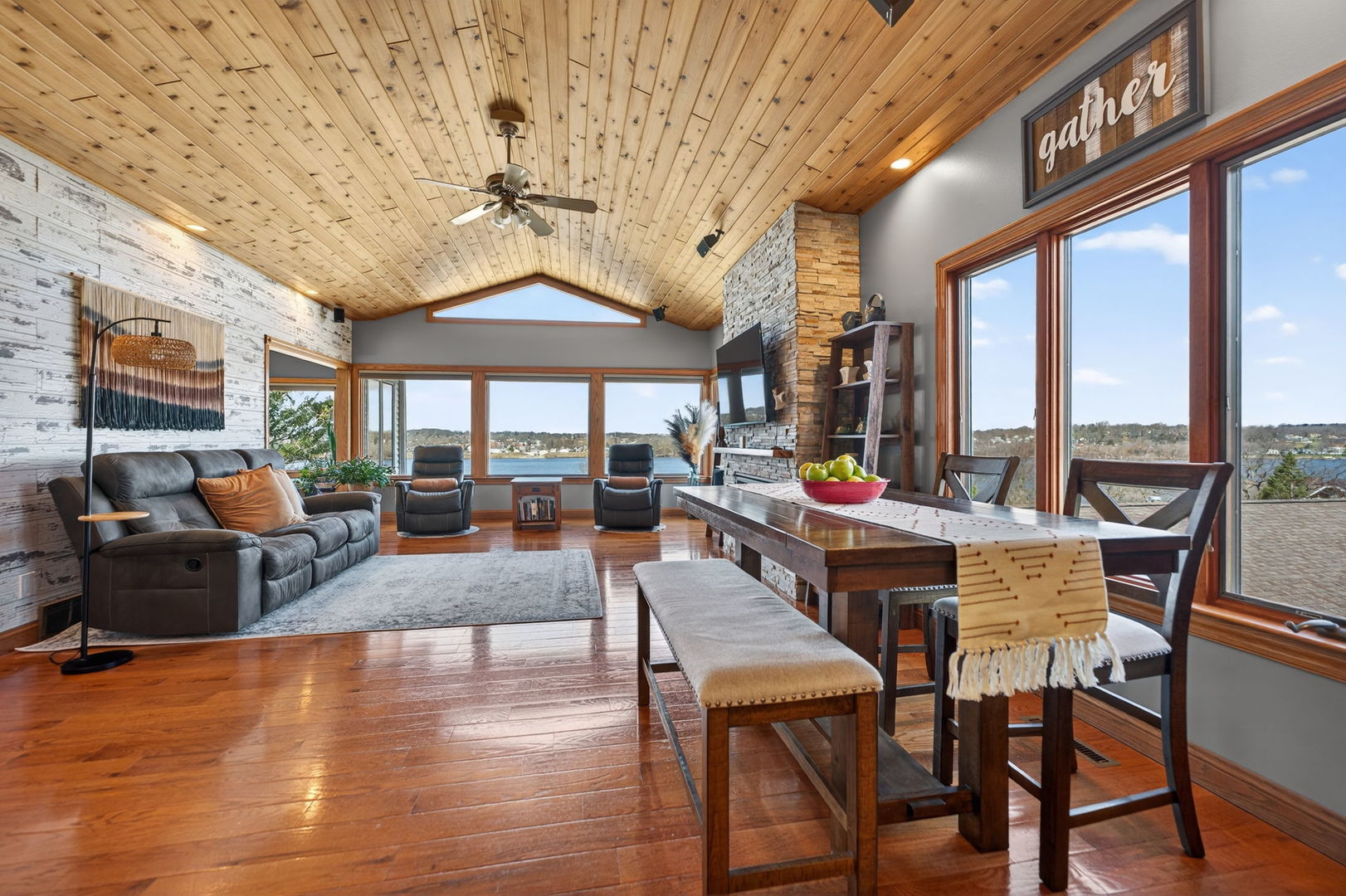 124 5th Street, Fulton, IL