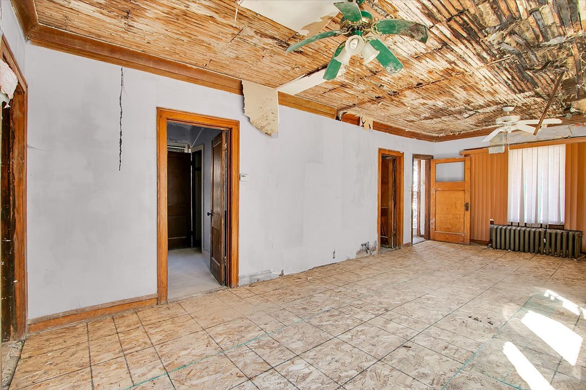 635 E 92nd Street, Chicago, IL