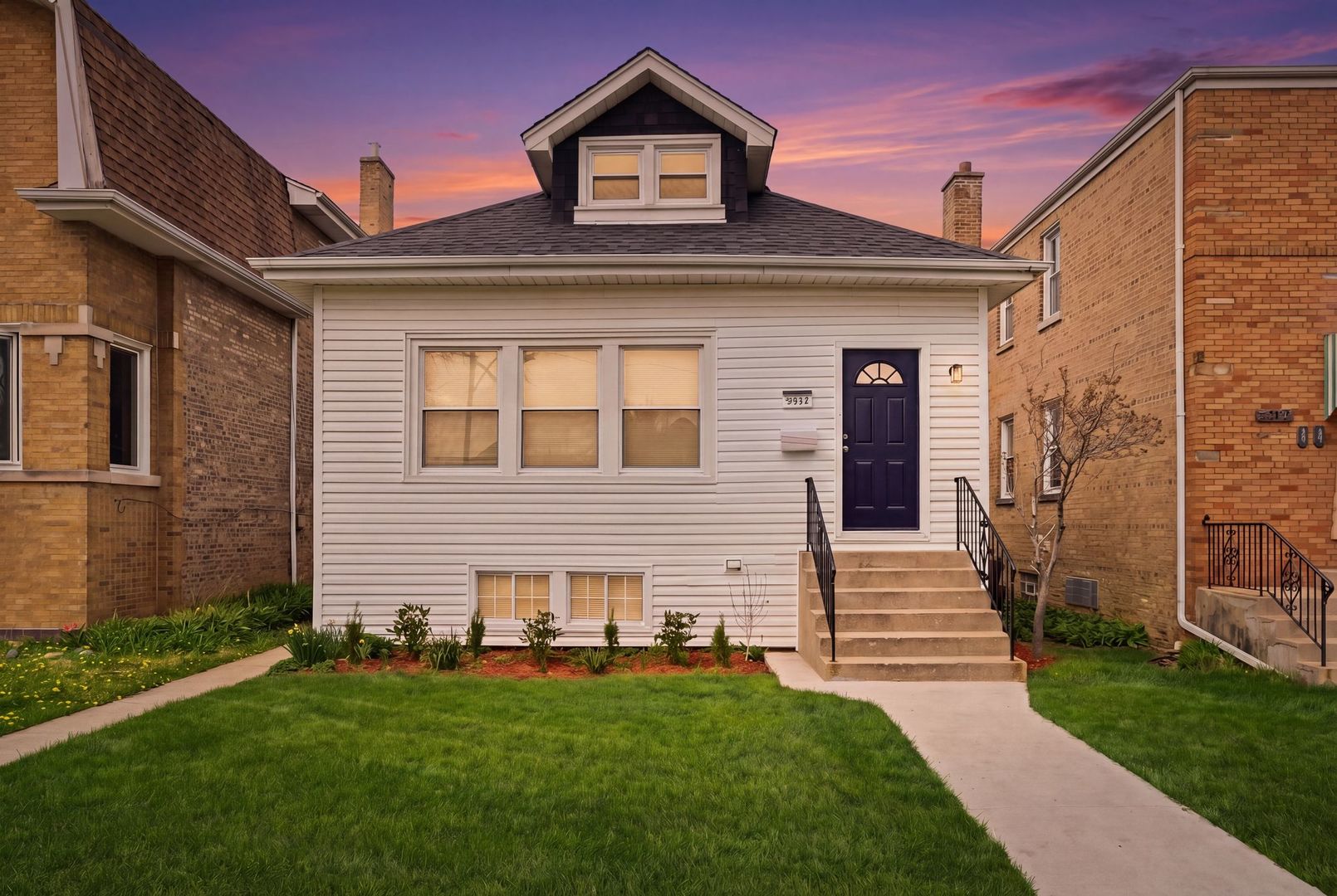 5414 W Eddy Street, Chicago, IL