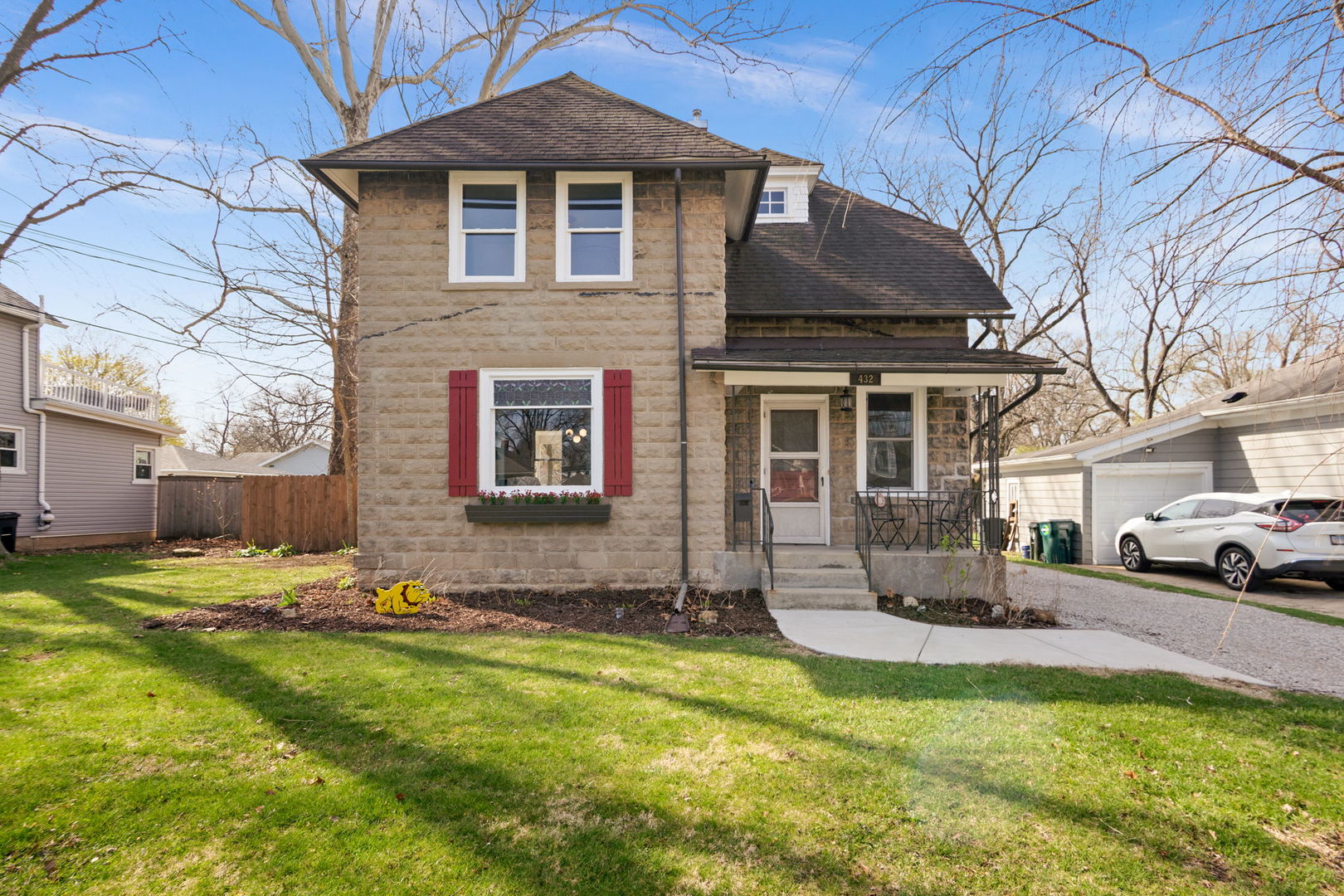 432 Church Street, Batavia, IL