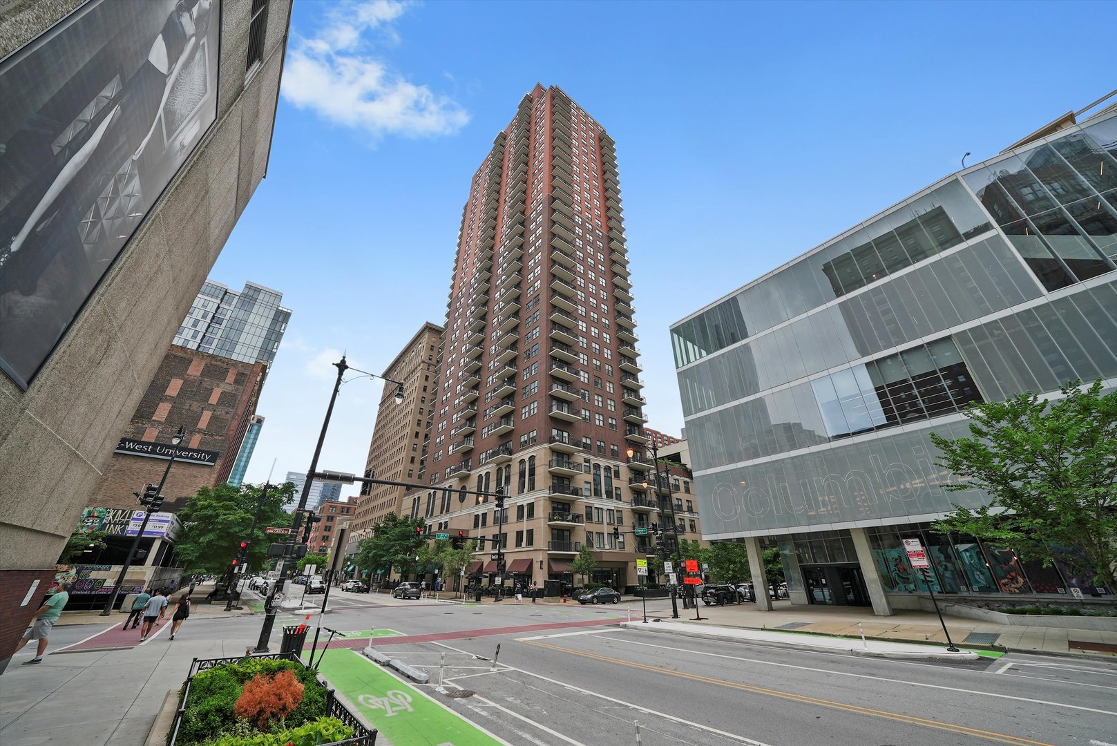 41 E 8th Street #1404, Chicago, IL