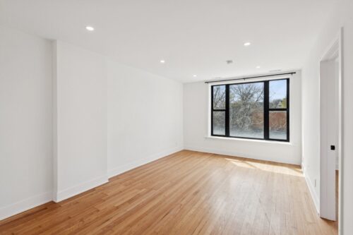 4345 N Lincoln Avenue #2, Chicago, IL